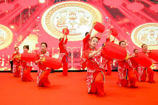 [2020環(huán)宇集團(tuán)表彰暨新春聯(lián)歡晚會(huì)] 為夢想起航1066.png